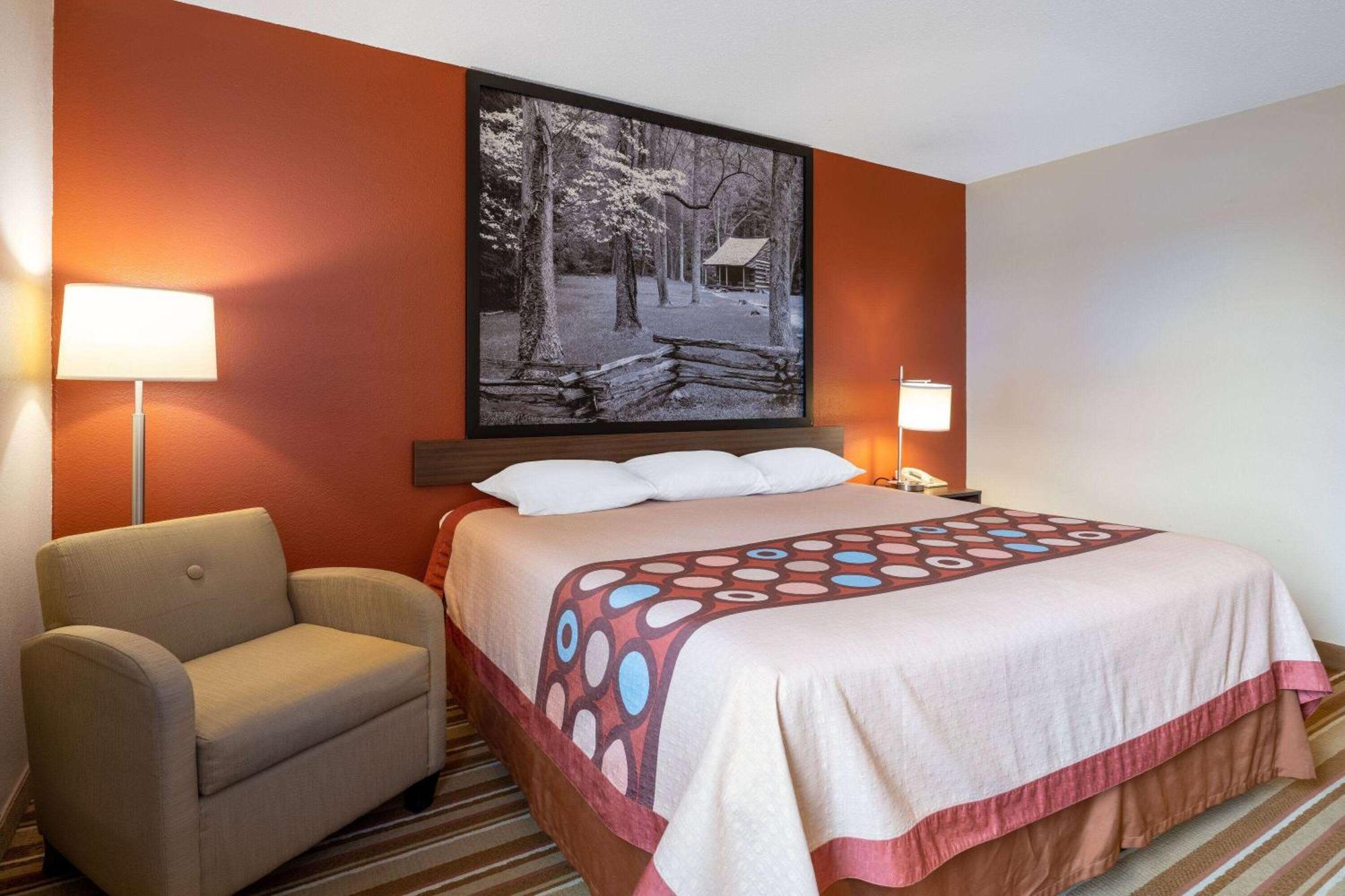 Super 8 By Wyndham Mattoon Hotell Eksteriør bilde